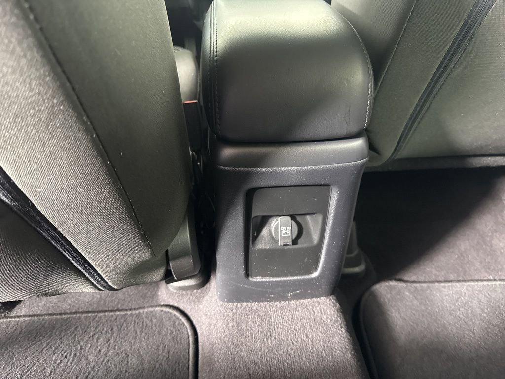 Used 2019 Dodge Journey SE w/ Connectivity Group image 23