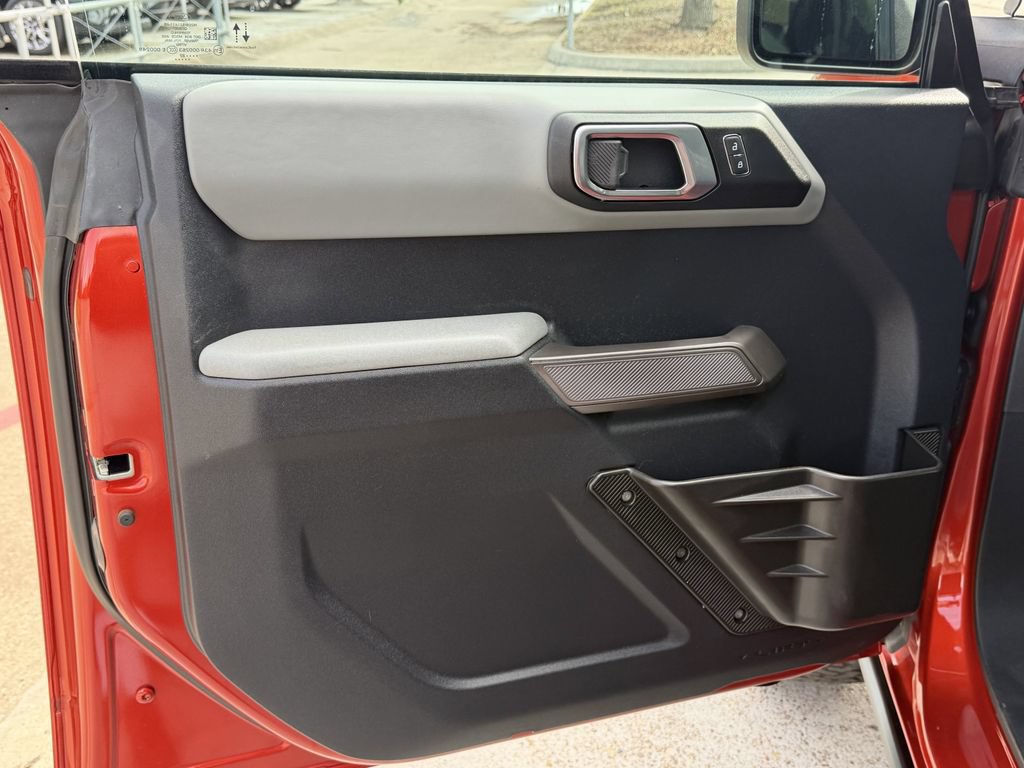 Used 2022 Ford Bronco Badlands AWD/4WD image 10