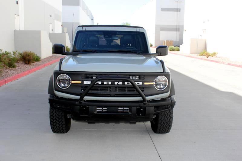 Used 2023 Ford Bronco Black Diamond image 2