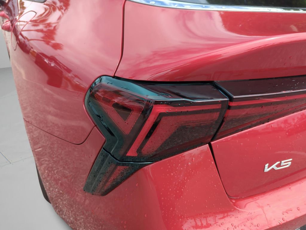 Used 2025 Kia K5 LXS image 45