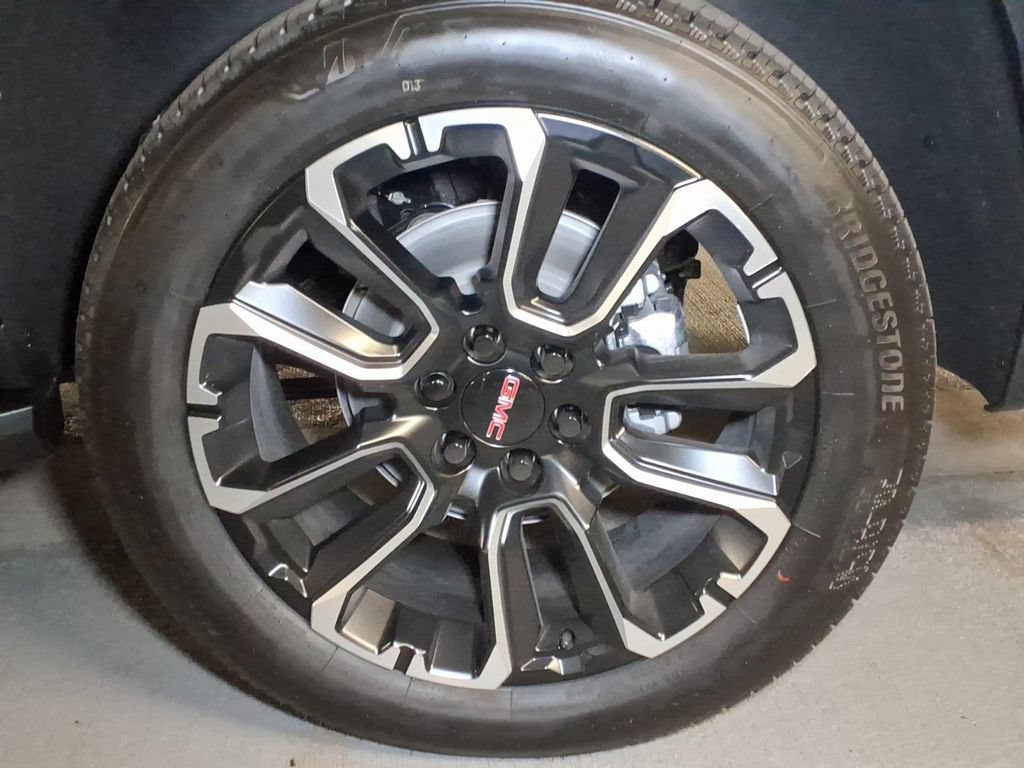 Used 2026 GMC Yukon XL Elevation RWD image 7