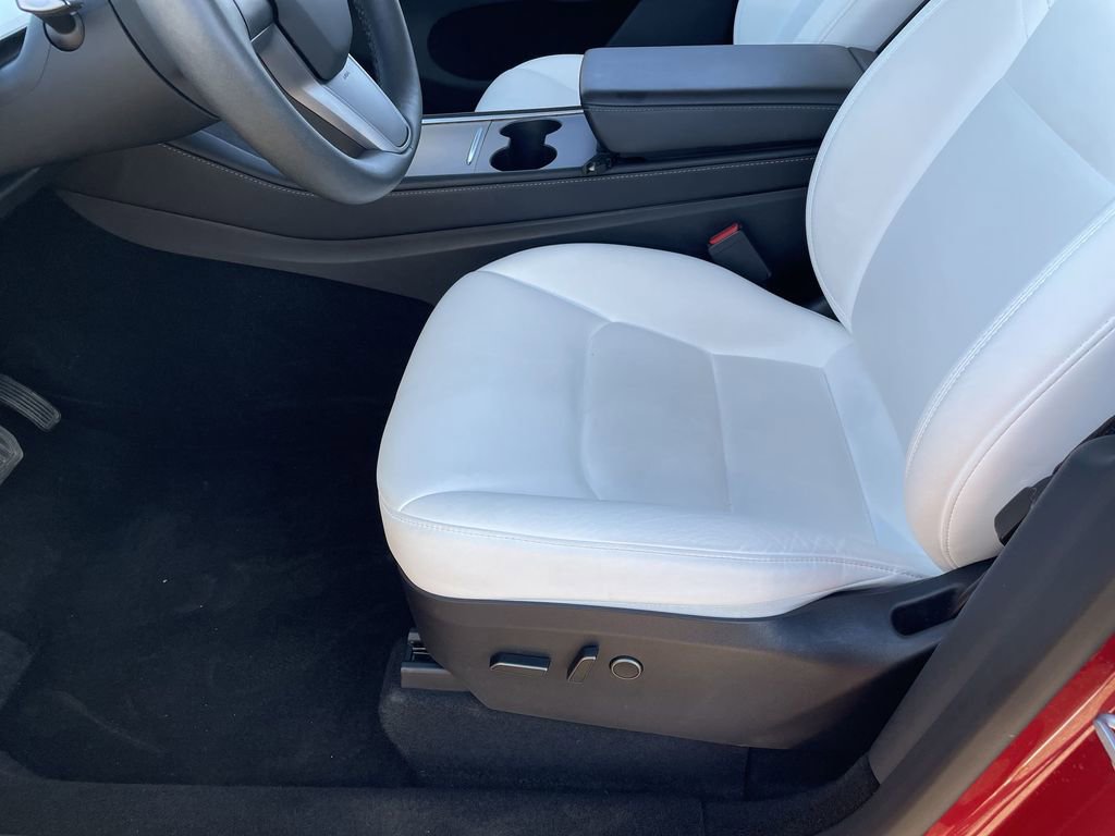 Used 2023 Tesla Model Y Long Range image 20