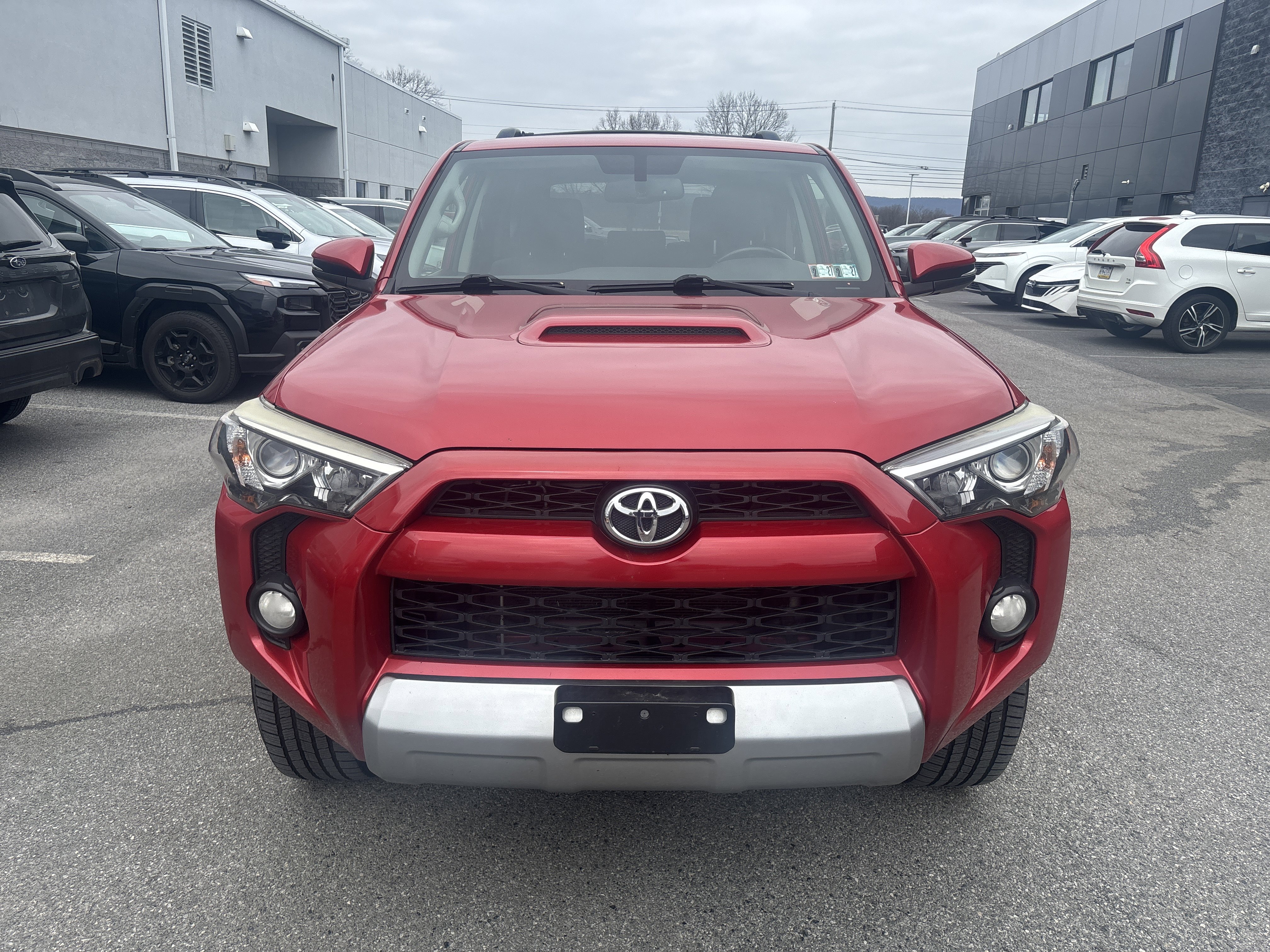 Used 2016 Toyota 4Runner Trail Premium image 2