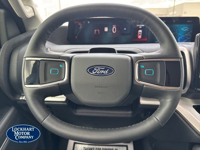 New 2025 Ford Expedition Active image 14