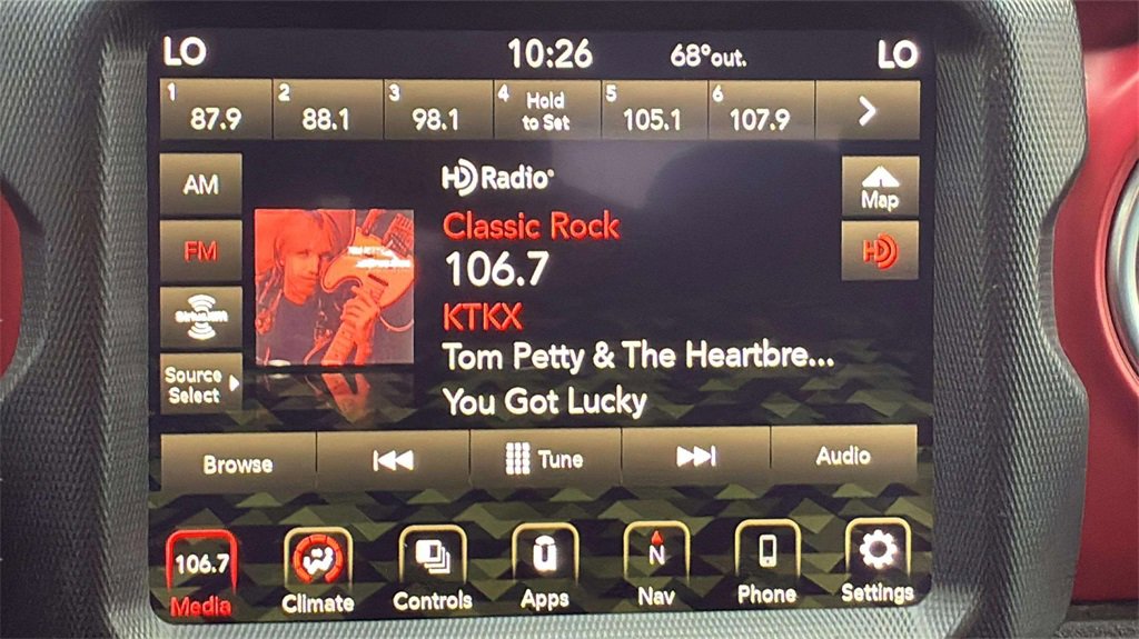 Used 2023 Jeep Gladiator Rubicon w/ Trailer Tow Package image 24