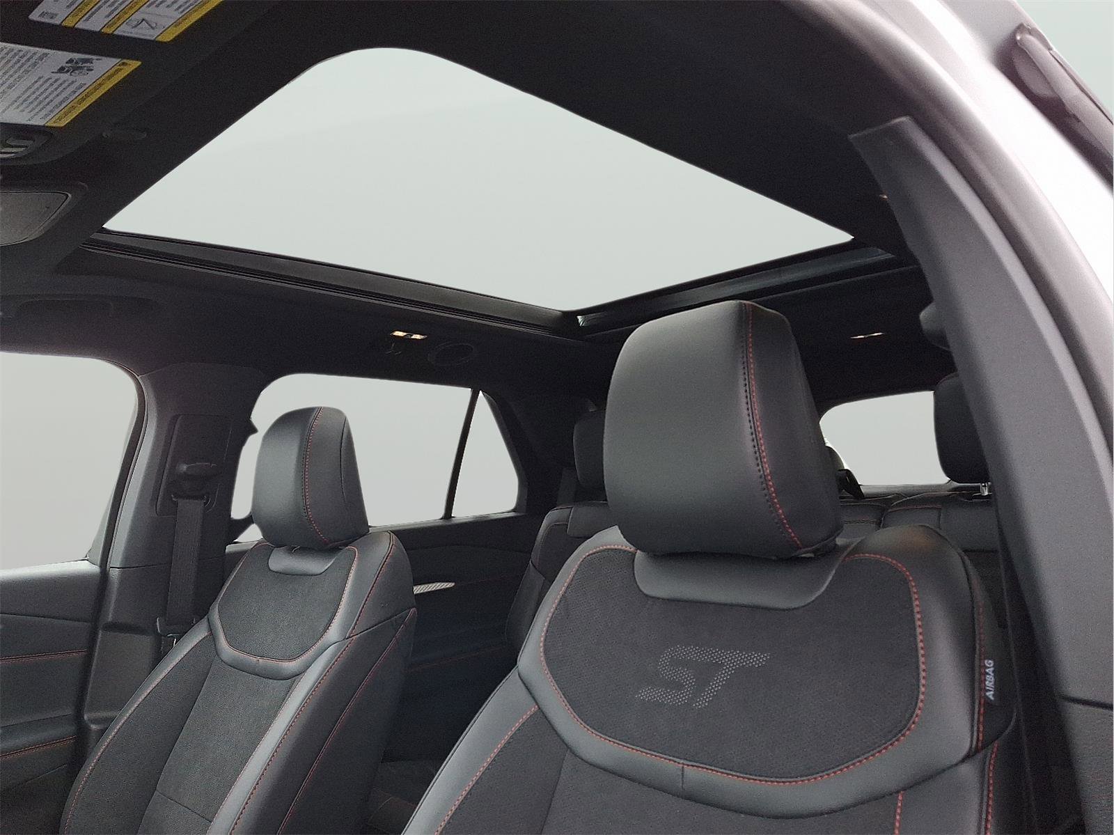 New 2026 Ford Explorer ST w/ Sun And Sound Package image 10