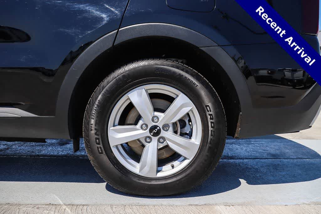 Used 2024 Kia Sorento LX FWD image 10