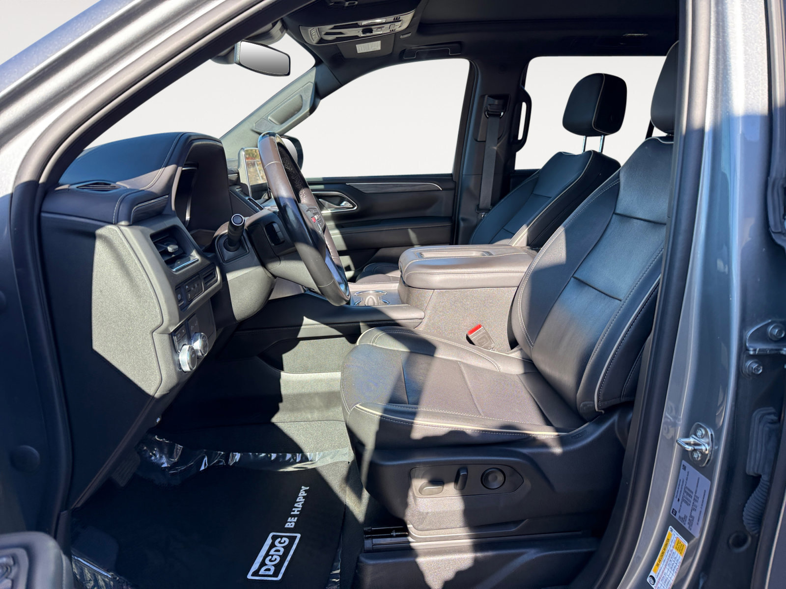 Used 2023 GMC Yukon SLT image 10