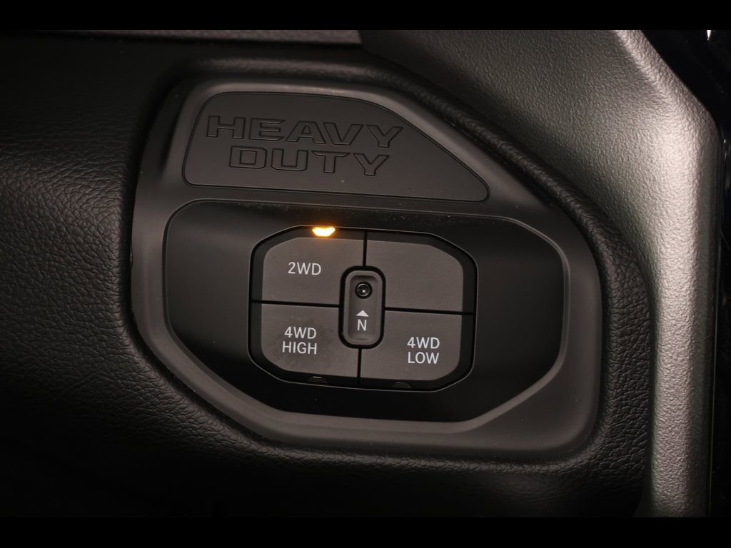 New 2026 RAM 2500 Big Horn AWD/4WD image 16