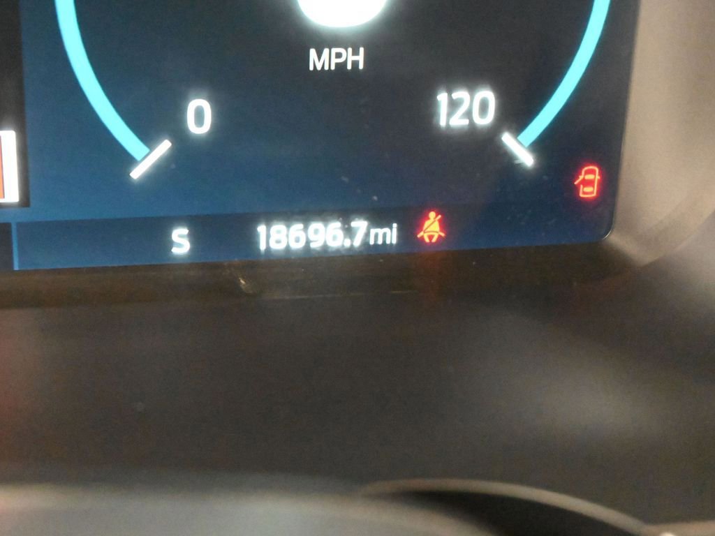 Used 2022 Ford F150 Lariat w/ Equipment Group 502A High image 36