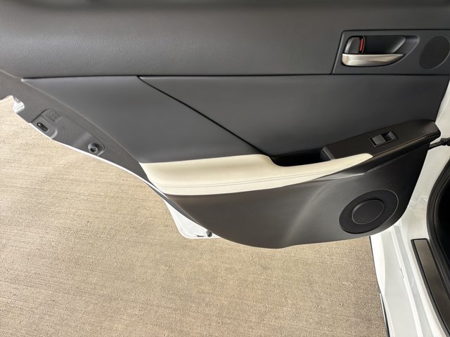 Certified 2022 Lexus IS 350 F Sport RWD image 12