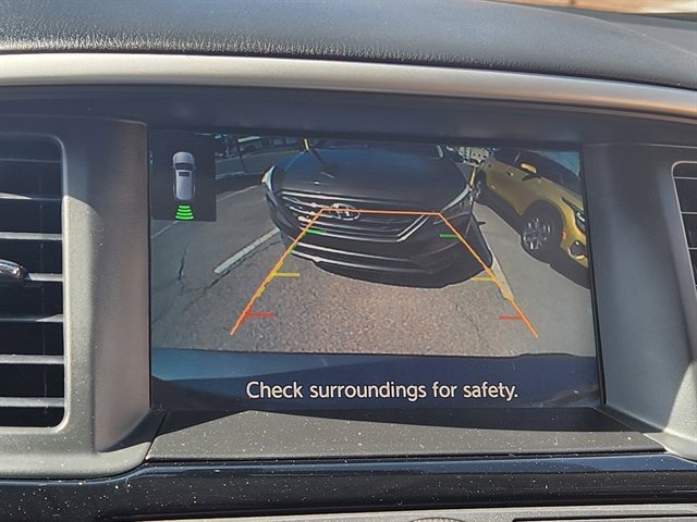 Used 2020 Nissan Pathfinder SV AWD/4WD image 8