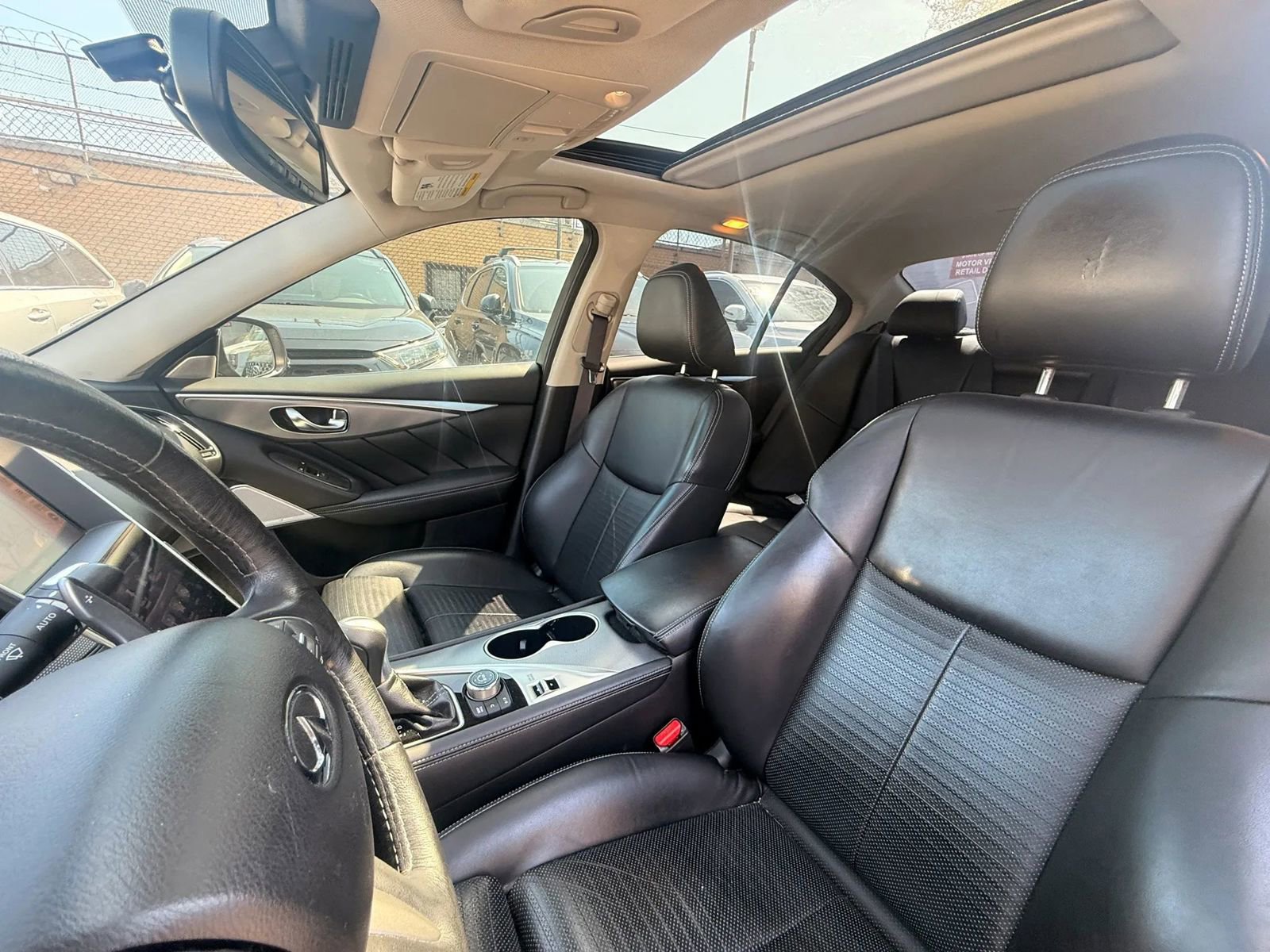 Used 2017 INFINITI Q50 Sport image 26