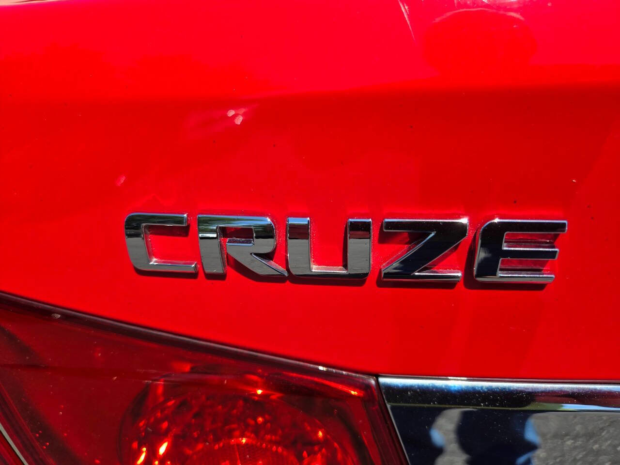 Used 2015 Chevrolet Cruze LT image 8