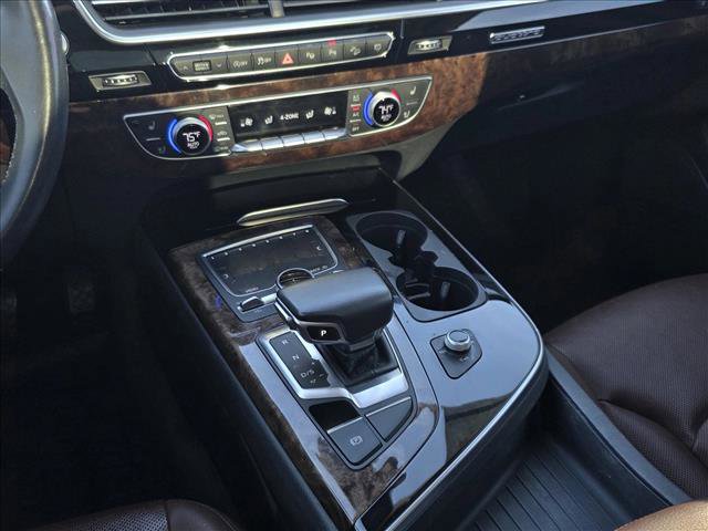 Used 2019 Audi Q7 3.0T Prestige w/ Prestige Package image 24