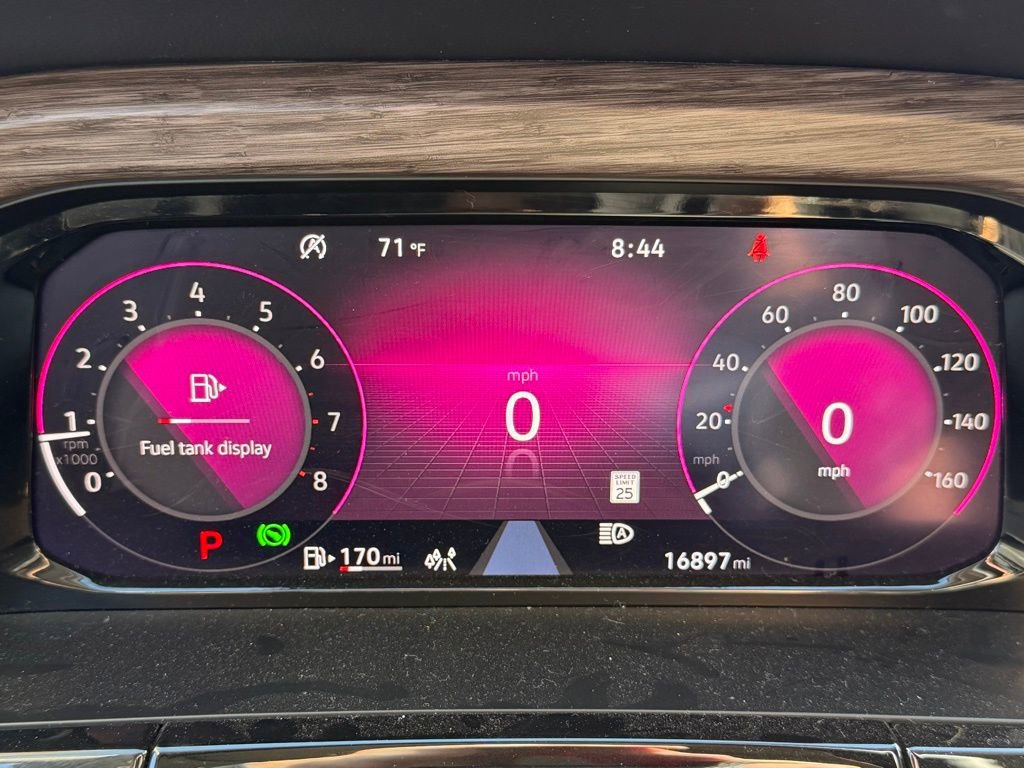 Used 2025 Volkswagen Atlas SEL Premium R-Line image 19