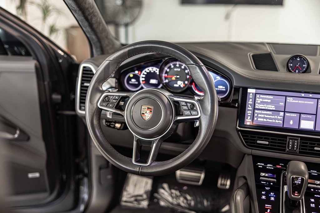Used 2021 Porsche Cayenne GTS image 39