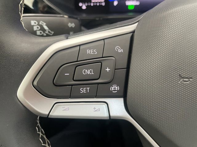 Certified 2023 Volkswagen Taos S image 15