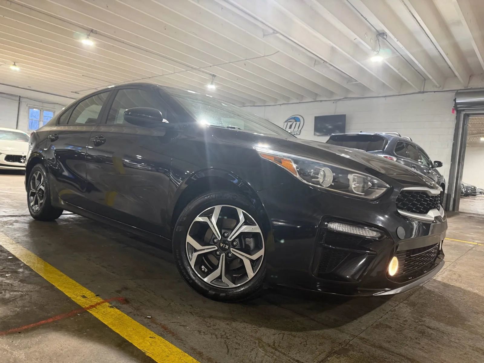 Used 2019 Kia Forte LXS FWD image 5