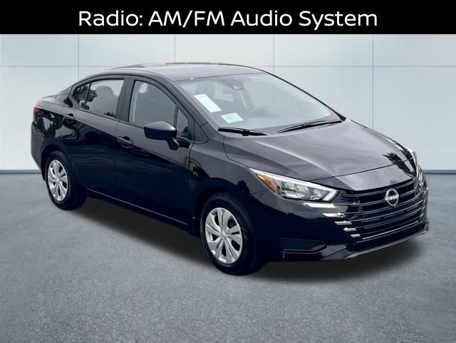 Certified 2025 Nissan Versa S w/ Trunk Package image 4