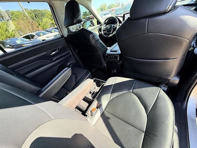 Used 2026 Toyota Grand Highlander FWD image 27