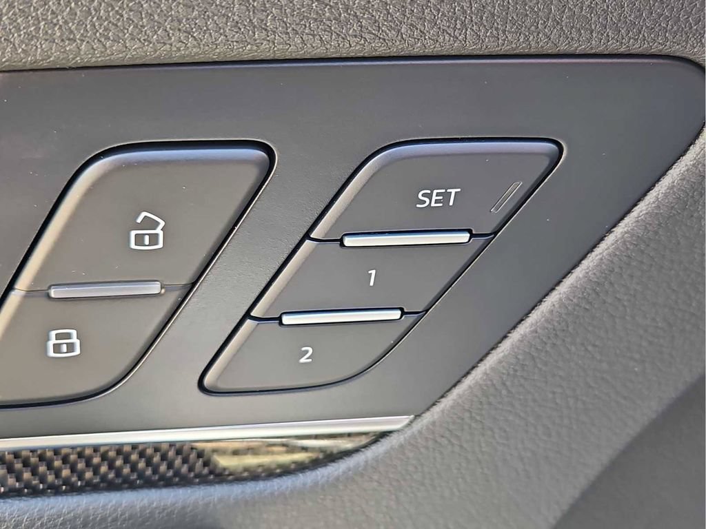 Used 2023 Audi SQ5 Prestige AWD/4WD image 13