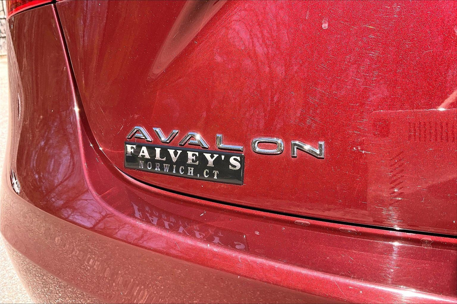 Used 2018 Toyota Avalon Limited w/ All Weather Liner Package FWD image 29