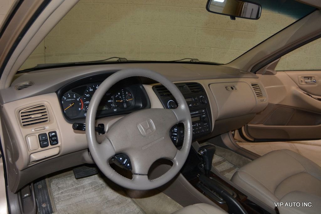 Used 2001 Honda Accord EX image 11