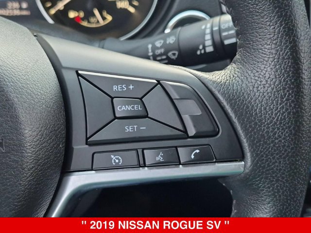 Used 2019 Nissan Rogue SV AWD/4WD image 20