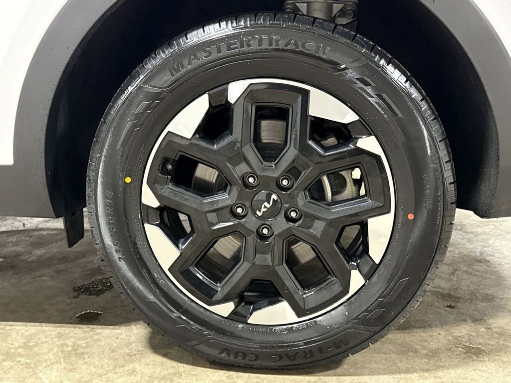 Used 2024 Kia Sorento S image 28