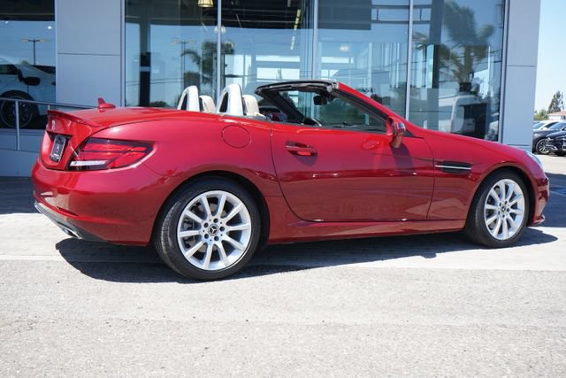 Used 2020 Mercedes-Benz SLC 300 image 14