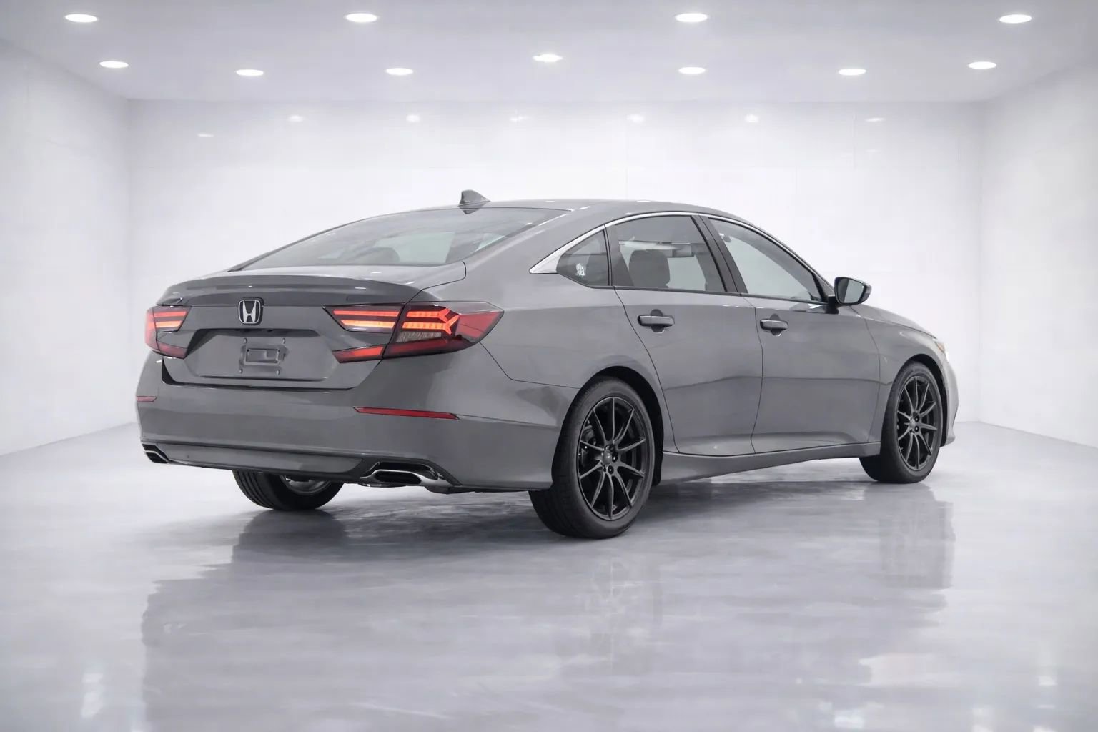 Used 2020 Honda Accord LX image 5