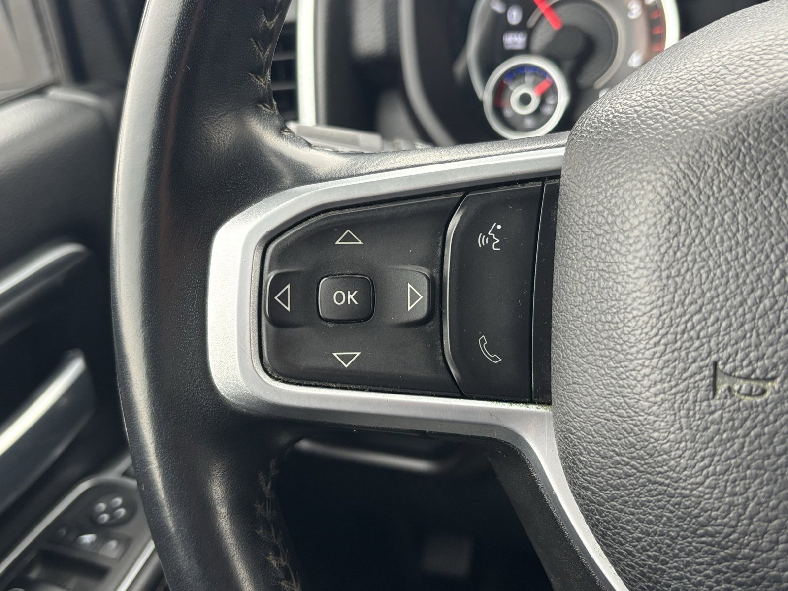 Used 2024 RAM 2500 Big Horn w/ Off Road Package image 24