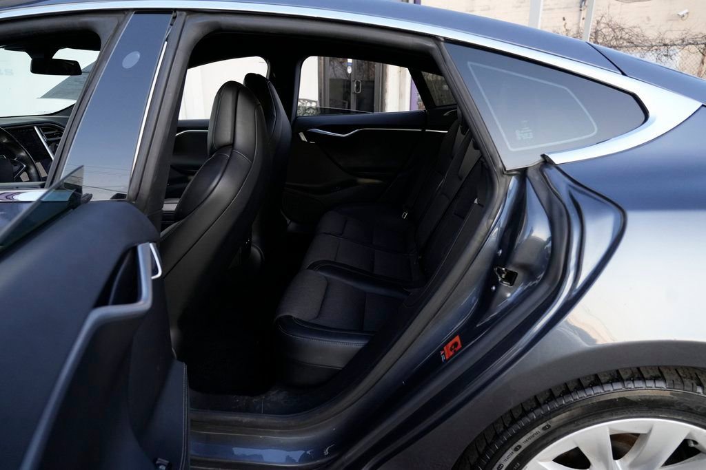 Used 2017 Tesla Model S 75D image 26