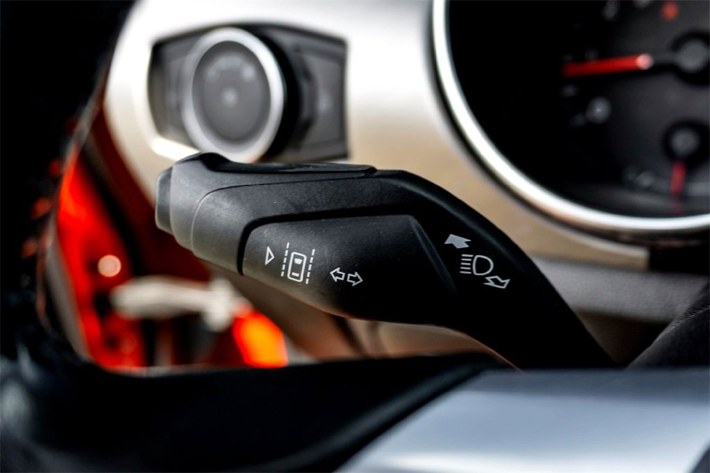 Used 2023 Ford Mustang Convertible image 18