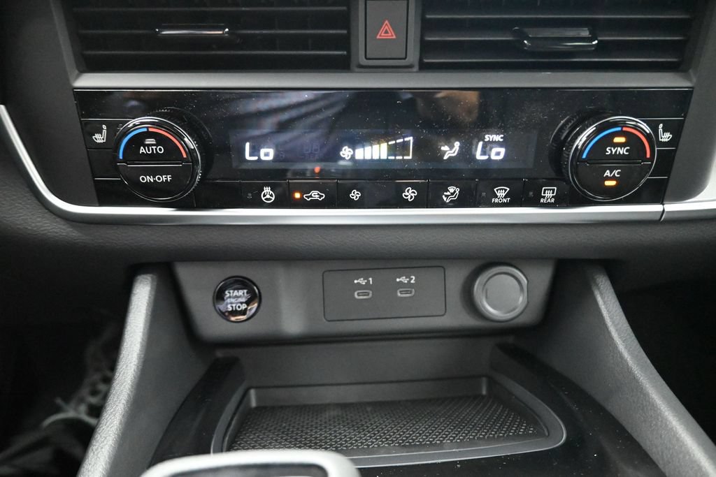 New 2026 Nissan Rogue Dark Armor FWD image 28