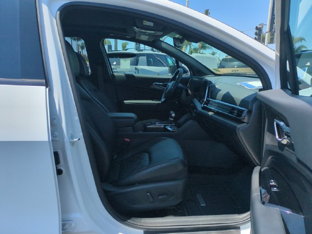 Certified 2025 Kia Sportage X-Pro Prestige AWD/4WD image 31