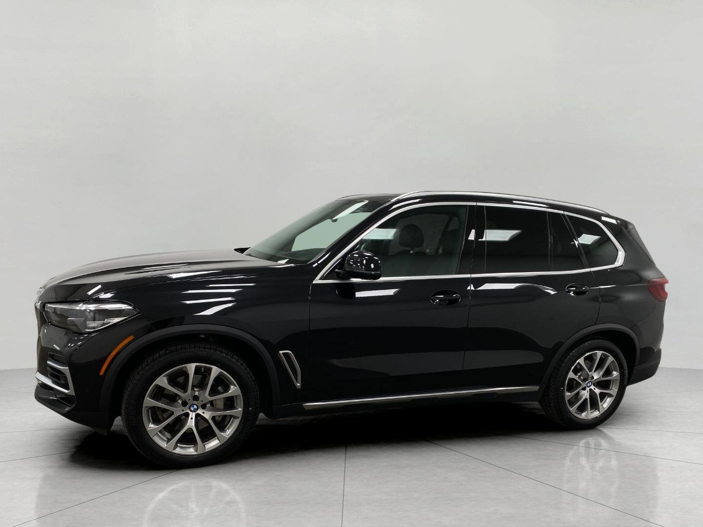 Certified 2023 BMW X5 xDrive40i w/ Premium Package image 11