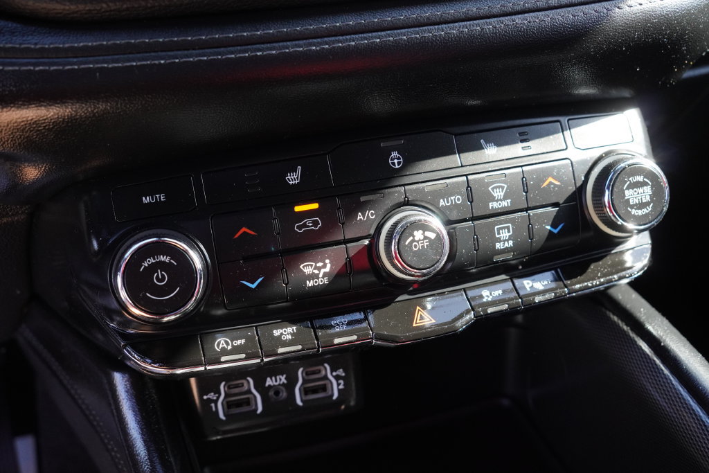 Used 2021 Dodge Durango GT RWD image 28