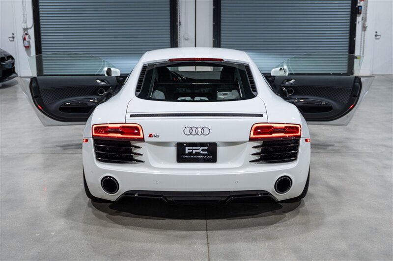 Used 2014 Audi R8 V8 AWD/4WD image 36