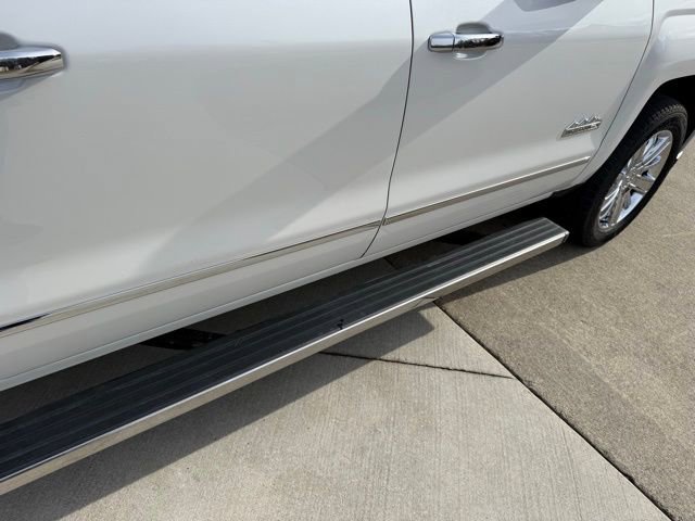 Used 2017 Chevrolet Silverado 1500 High Country image 33