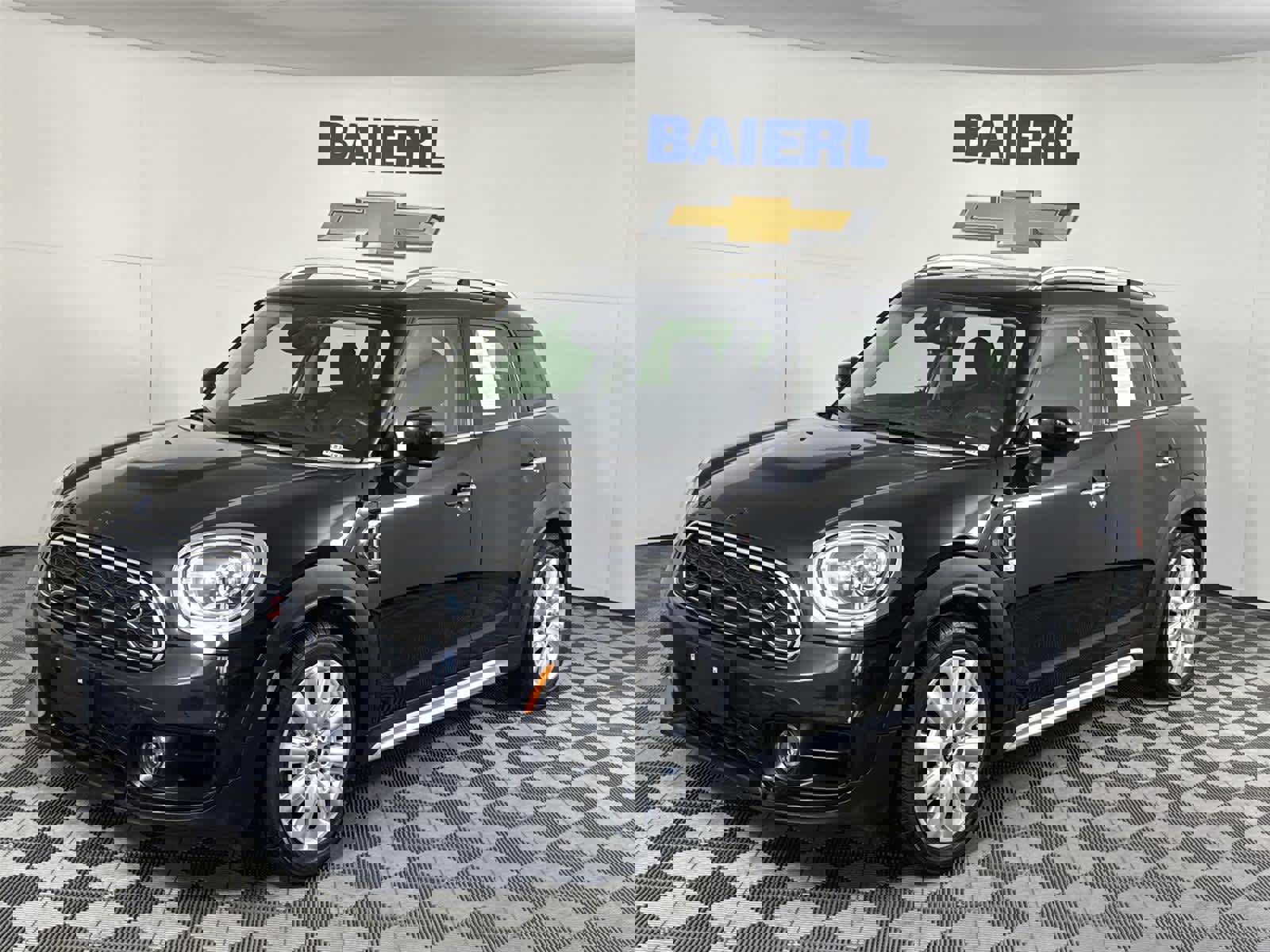 Used 2020 MINI Cooper Countryman S image 1