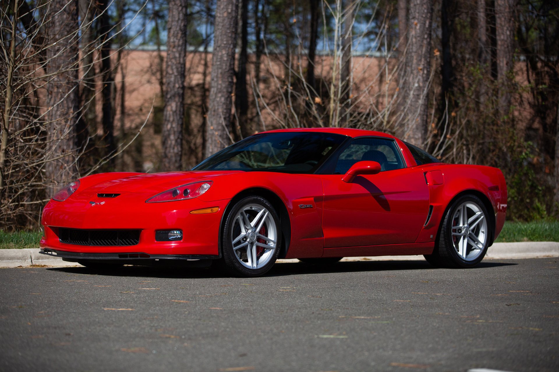 Used 2007 Chevrolet Corvette Z06 w/ Preferred Equipment Group RWD image 20