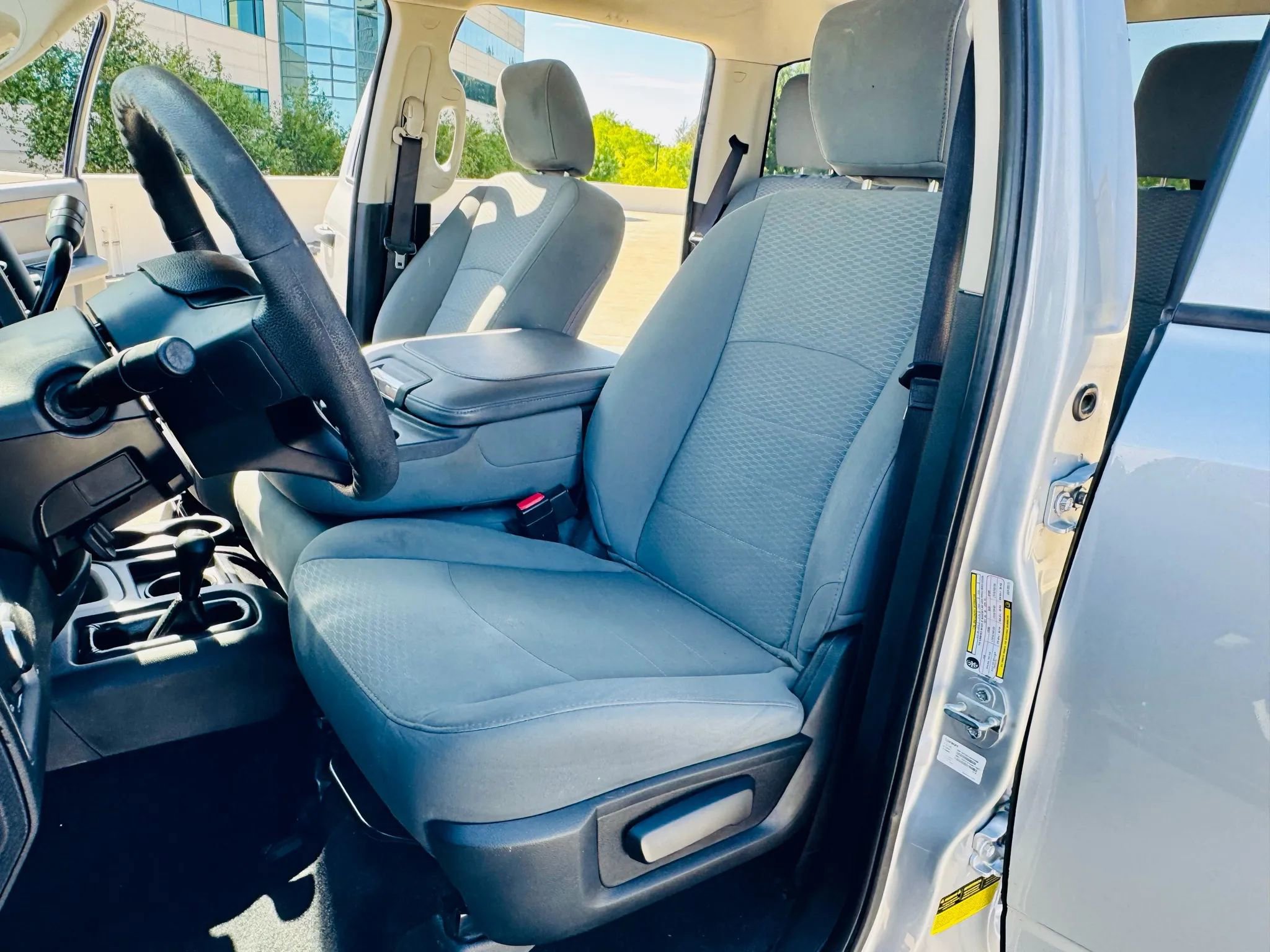 Used 2018 RAM 2500 Tradesman w/ Chrome Appearance Group AWD/4WD image 26