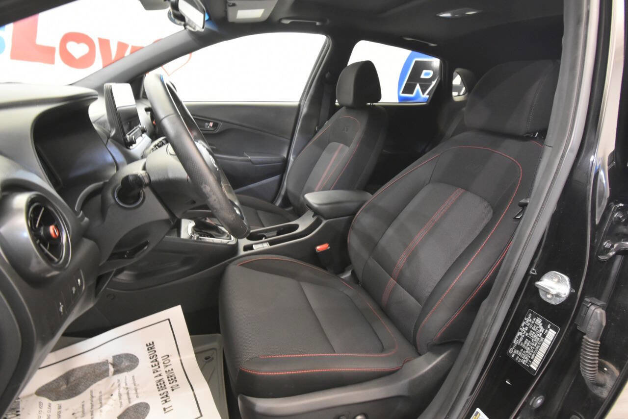 Used 2022 Hyundai Kona N Line w/ Tech Package AWD/4WD image 13