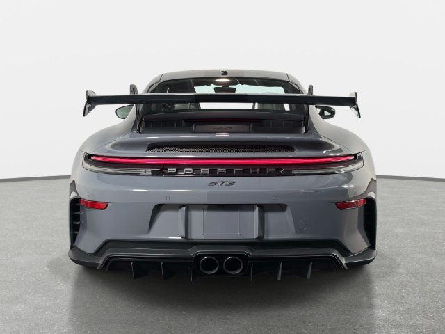 Used 2026 Porsche 911 GT3 w/ Weissach Package RWD image 4