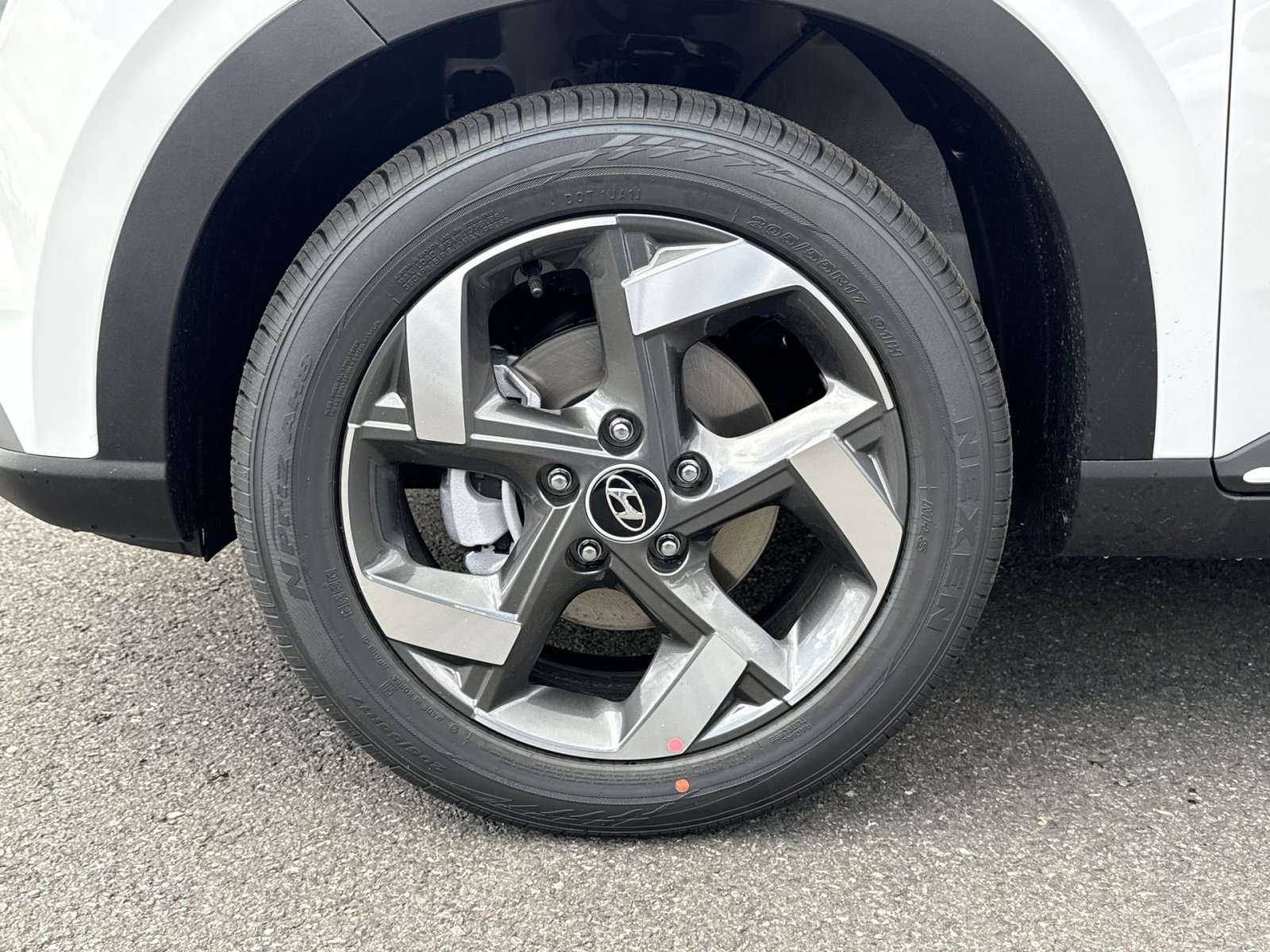 New 2026 Hyundai Venue SEL FWD image 12