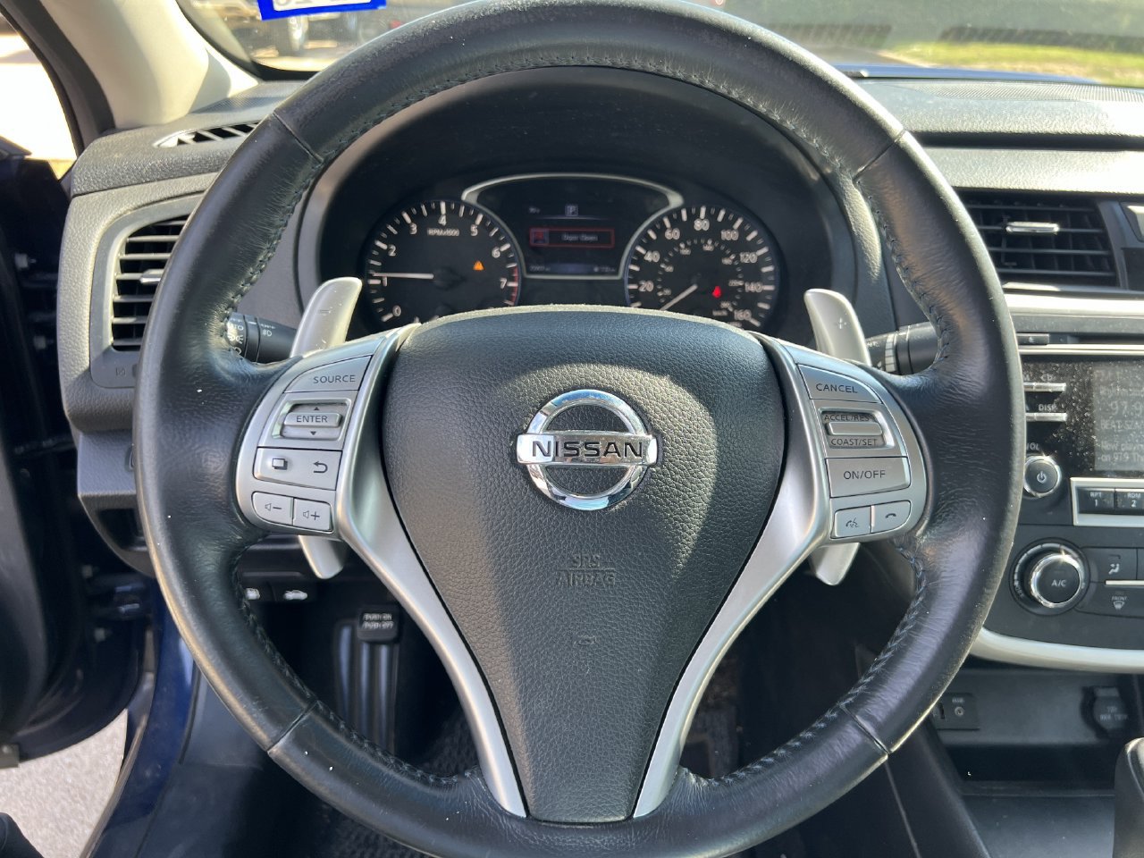 Used 2017 Nissan Altima 2.5 SR FWD image 6