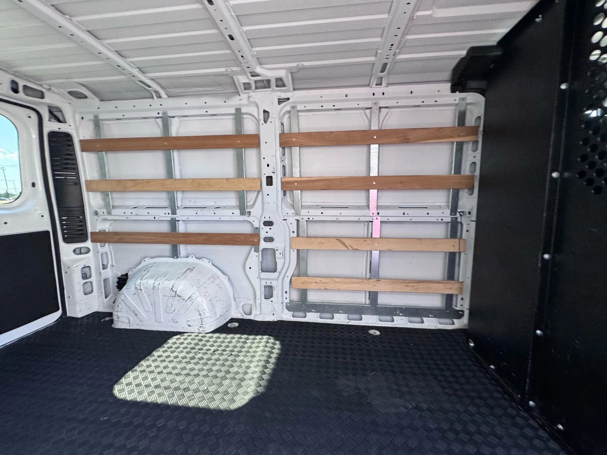 Used 2023 RAM ProMaster 2500 image 23