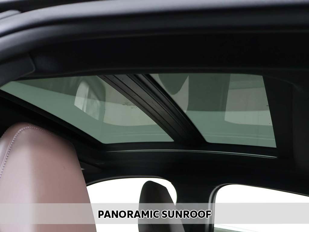 Used 2025 BMW 228i xDrive image 3